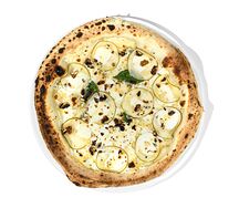 Груша с горгондзолой