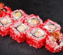 Ролл с креветкой и сливочным сыром