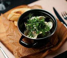 Мидии в кокосовом соусе