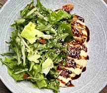 Салат с угрем в сливочном соусе том ям