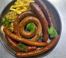 Ассорти из колбасок на компанию