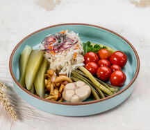 Домашние соленья для застолья