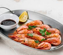 Магаданские креветки в соусе кимчи