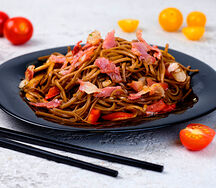 Wok с беконом