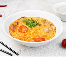 Суп Том ям с курицей