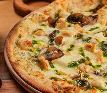 Пицца Сливочная курочка с грибами