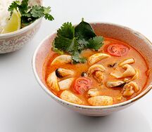 Том Ям с морепродуктами