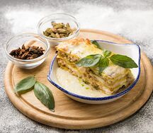 Лазанья с курицей и грибами