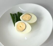 Яйцо куриное вареное