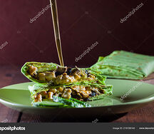 Шаурма с курицей и грибами