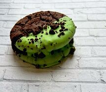 Вупи-пай Матча-шоколад