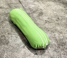 Эклер Фисташка с заварным кремом