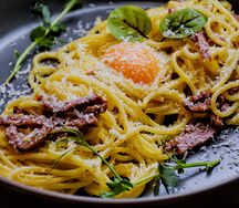 Карбонара с копченой говядиной
