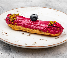 Эклер Малиновый