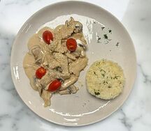 Бефстроганов с курицей