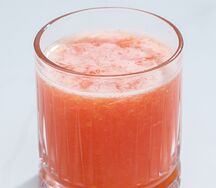 Грейпфрутовый свежевыжатый сок