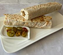 Донер ассорти с чипсами полтора