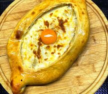 Хачапури по-аджарски