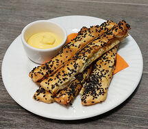 Сырные палочки