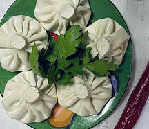 Хинкали с говядиной и свининой