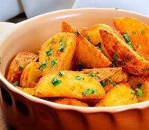 Картофельные дольки по-деревенски
