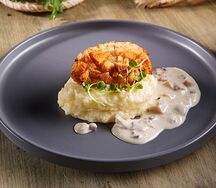 Котлета по-пожарски с грибным соусом