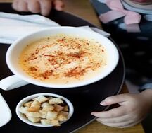 Крем-суп Сырный классический с гренками