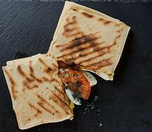Лепешка Сулугуни