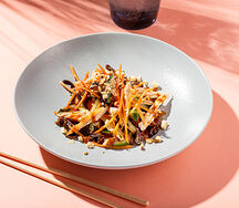 Салат со спаржей и древесными грибами