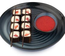 Шоколадный блинчик с кремом из сыра маскарпоне