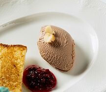 Паштет из фуагра и печени цесарки