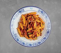 Жареный картофель с курицей