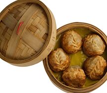 Жареные манты с тыквой и мясом