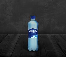 Аква Минерале, вода газированная маленькая