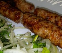 Колбаски на мангале