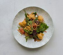 Салат с цыплёнком и заправкой цитрусовый чили