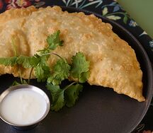 Чебурек с телятиной и зеленью