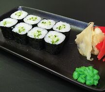 Классический ролл с Огурцом