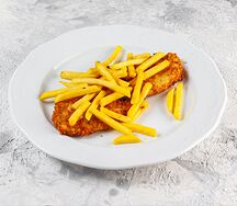 Шницель куриный с картофелем фри