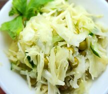 Из капусты с горошком