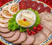 Ассорти мясное