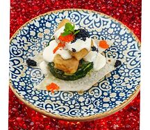 Судак обжаренный с картофелем и шпинатом