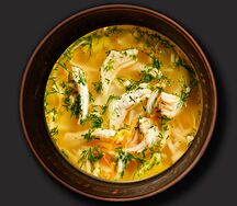 Суп куриный с лапшой