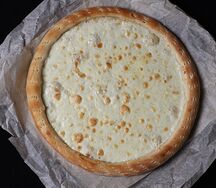 Пицца сырная халяль