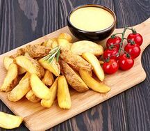 Картофель айдахо с сырным соусом