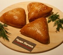 Пирожок с капустой