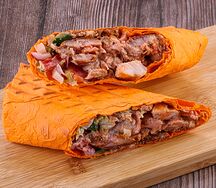 Шаурма в сырном лаваше