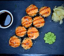 Запечённый ролл с креветкой