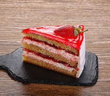 Торт Клубничный кусок