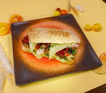 Чиабатта с моцареллой